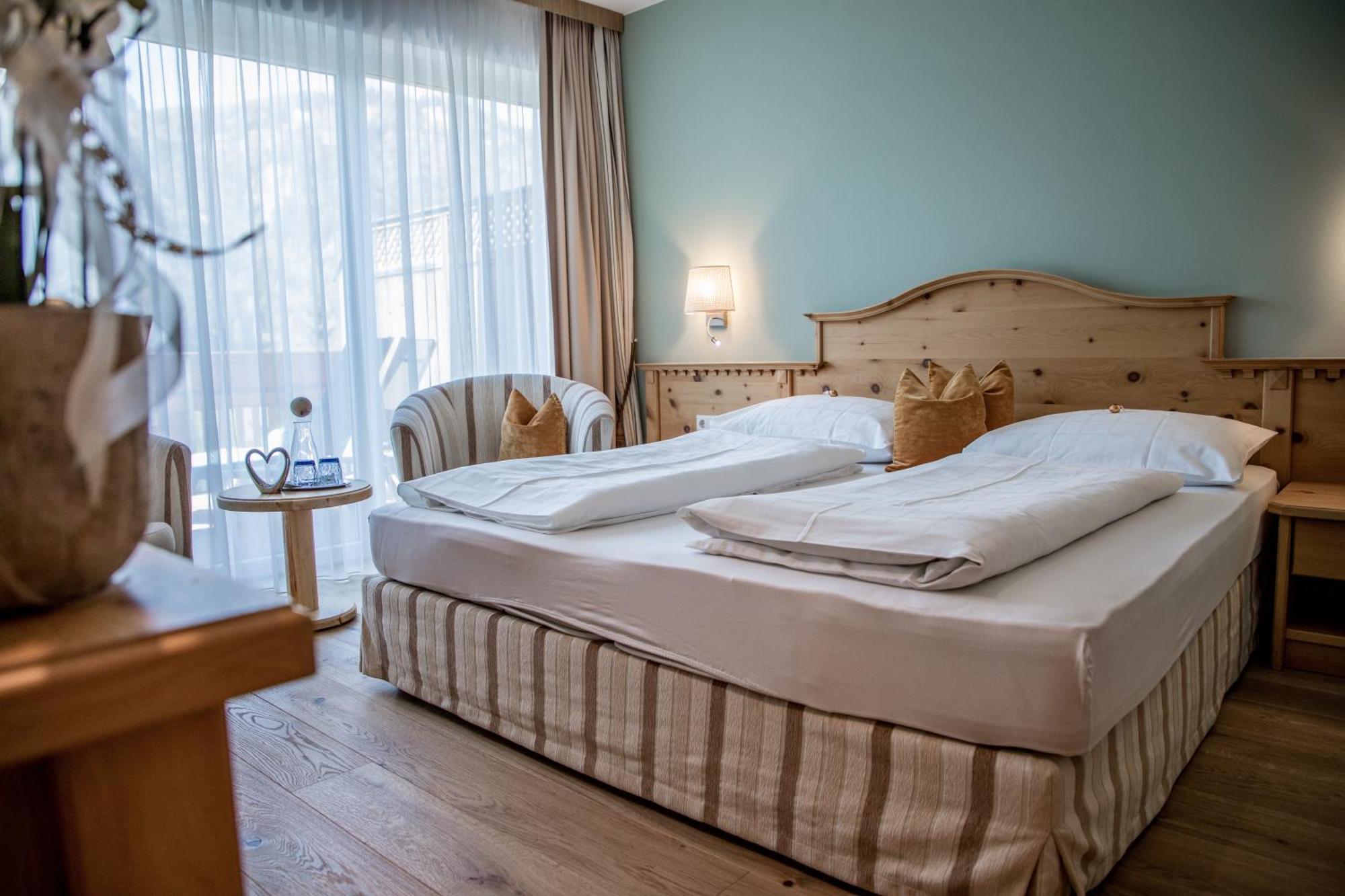 Hotel Gruber Sexten Room photo