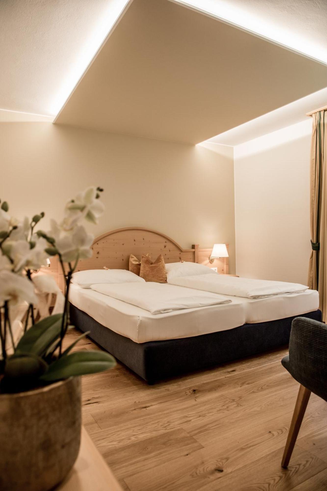 Hotel Gruber Sexten Room photo